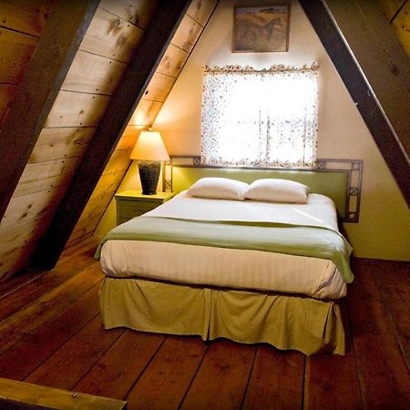 Cabins On Strawberry Hill Hotel Pine Luaran gambar
