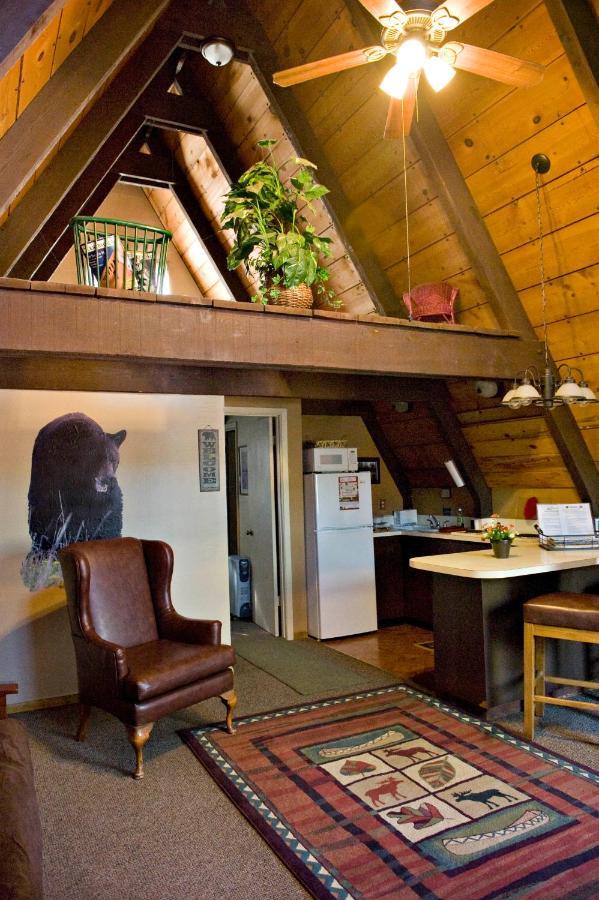 Cabins On Strawberry Hill Hotel Pine Luaran gambar